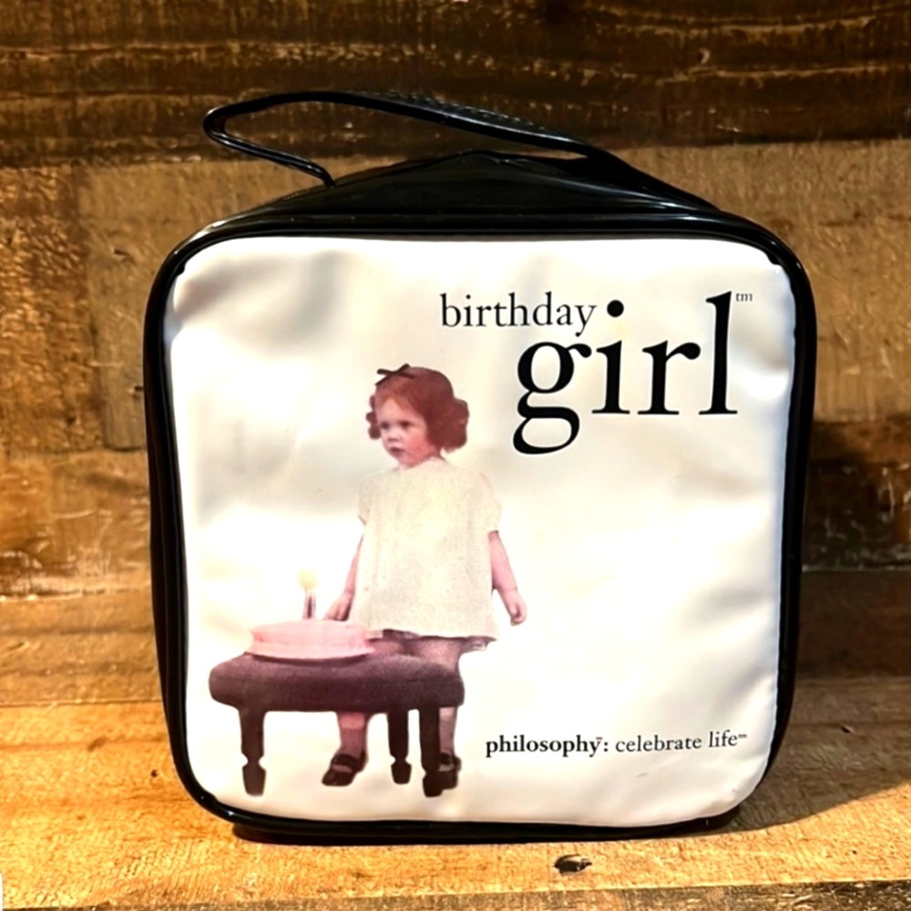 Philosophy Birthday Girl Makeup Cosmetic Bag Case NWOT Zipper Closure